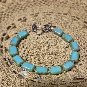 Chic Stephanie Wolf Turquoise Bracelet with Silver Accents
